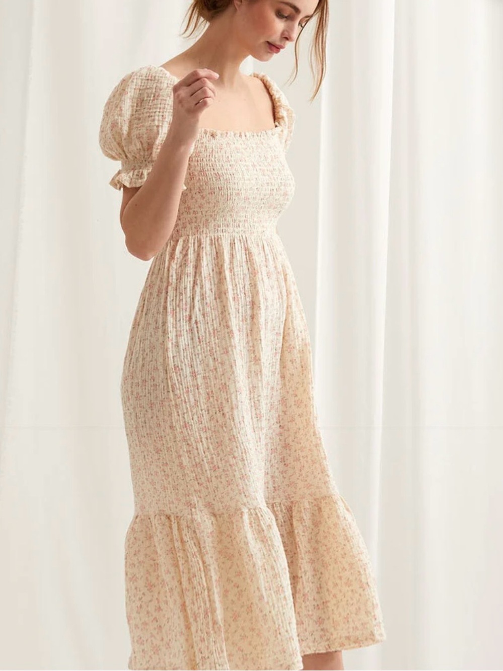 Smocked Square-Neck Puff Sleeve Midi Dress in Light Floral